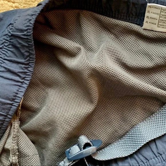 Columbia Swim Trunks XL - Picture 7 of 15